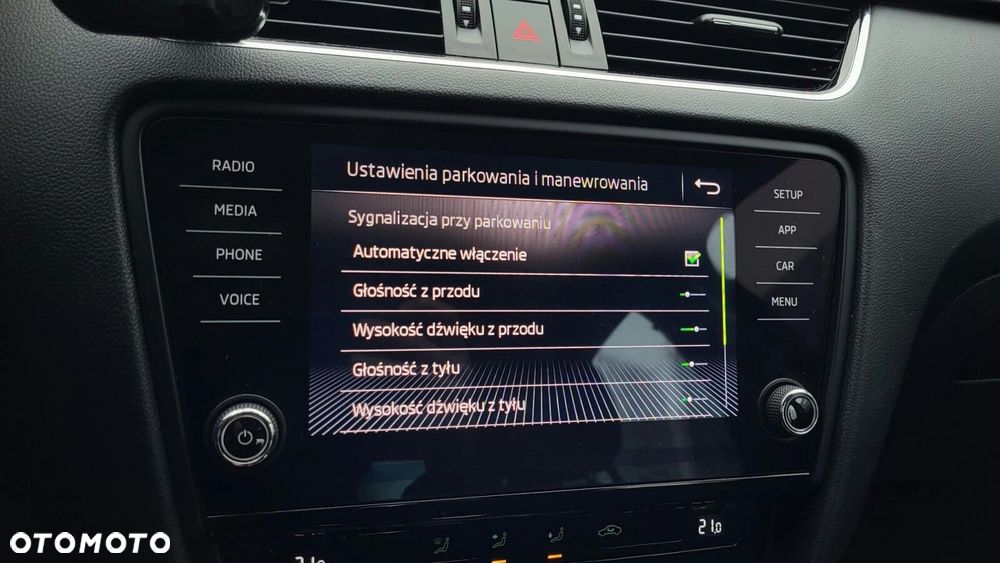 Skoda Octavia 2.0 TSI GPF Ambition DSG - 28