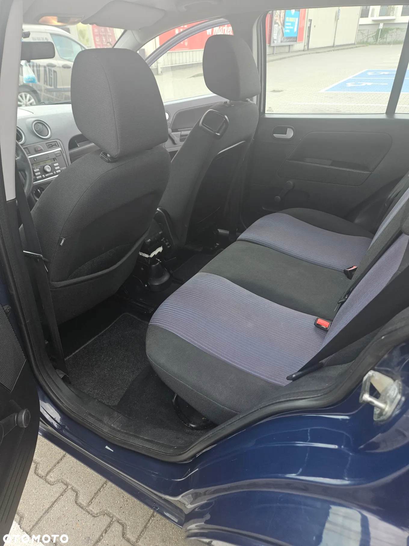 Ford Fusion 1.4 Ambiente - 9