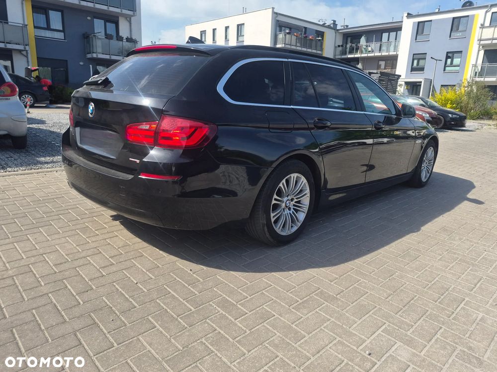 BMW Seria 5 520d - 4
