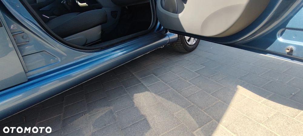 Toyota Aygo 1.0 VVT-i Sol EU5 - 32