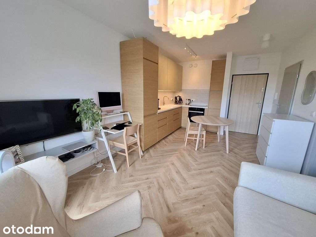 Komfortowe 2 pokoje z balkonem Warszewo, garaż