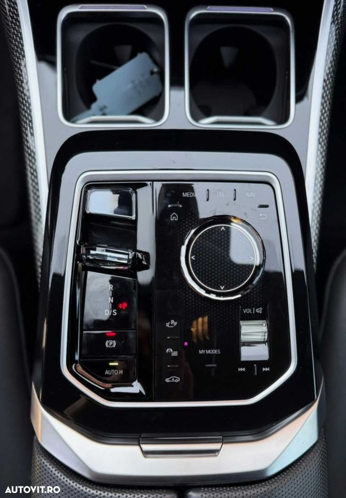BMW Seria 7 - 31