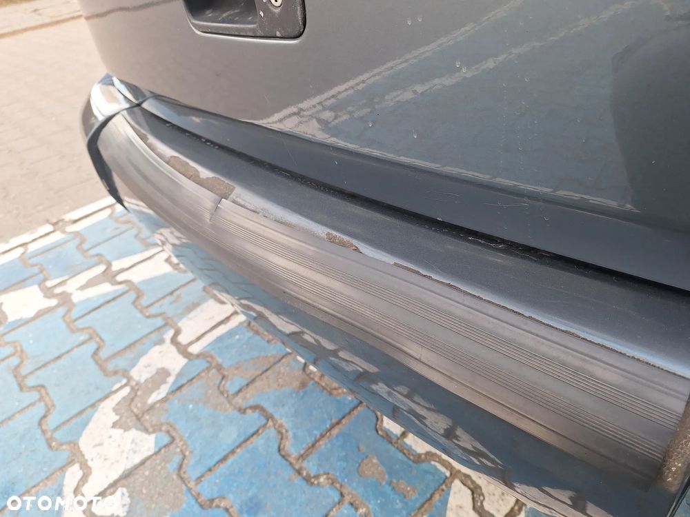 Volkswagen Caddy 1.9 Life Family (7-Si.) - 13