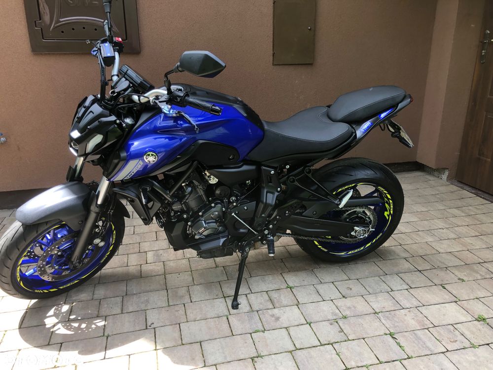 Yamaha MT - 7