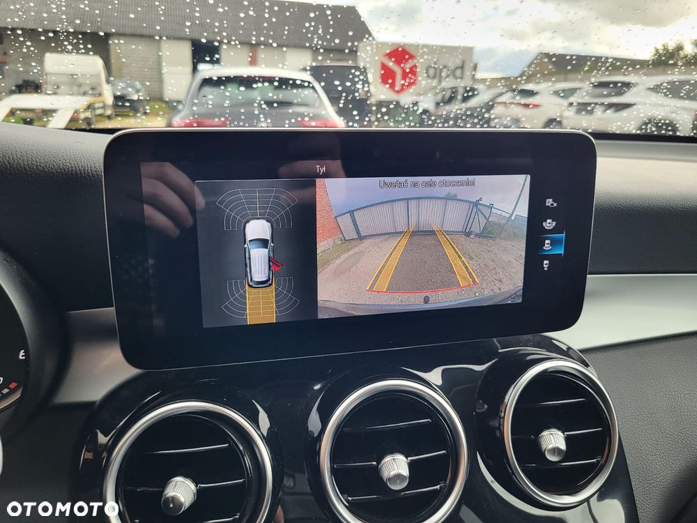 Mercedes-Benz GLC 220 d 4Matic 9G-TRONIC Exclusive - 31