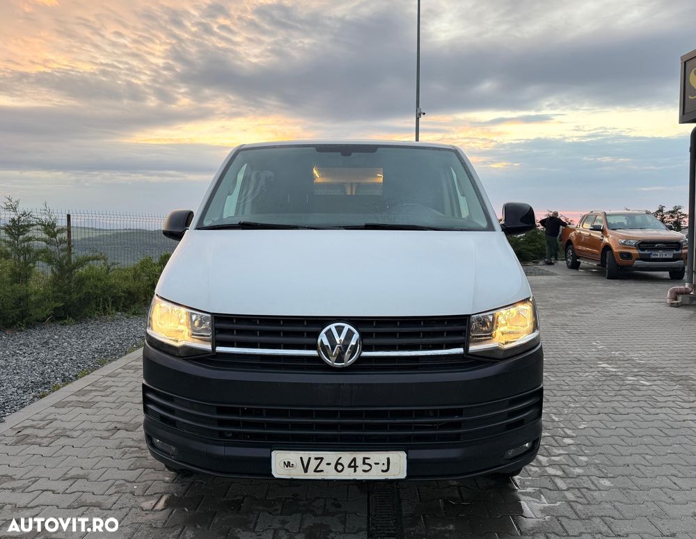 Volkswagen Transporter - 12