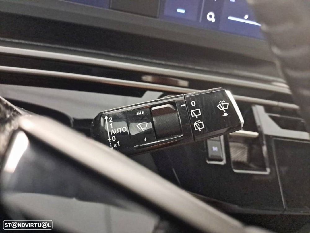 Peugeot 5008 1.2 Hybrid Allure e-DCS6 - 15