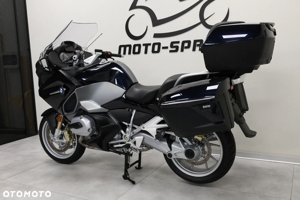 BMW R - 9