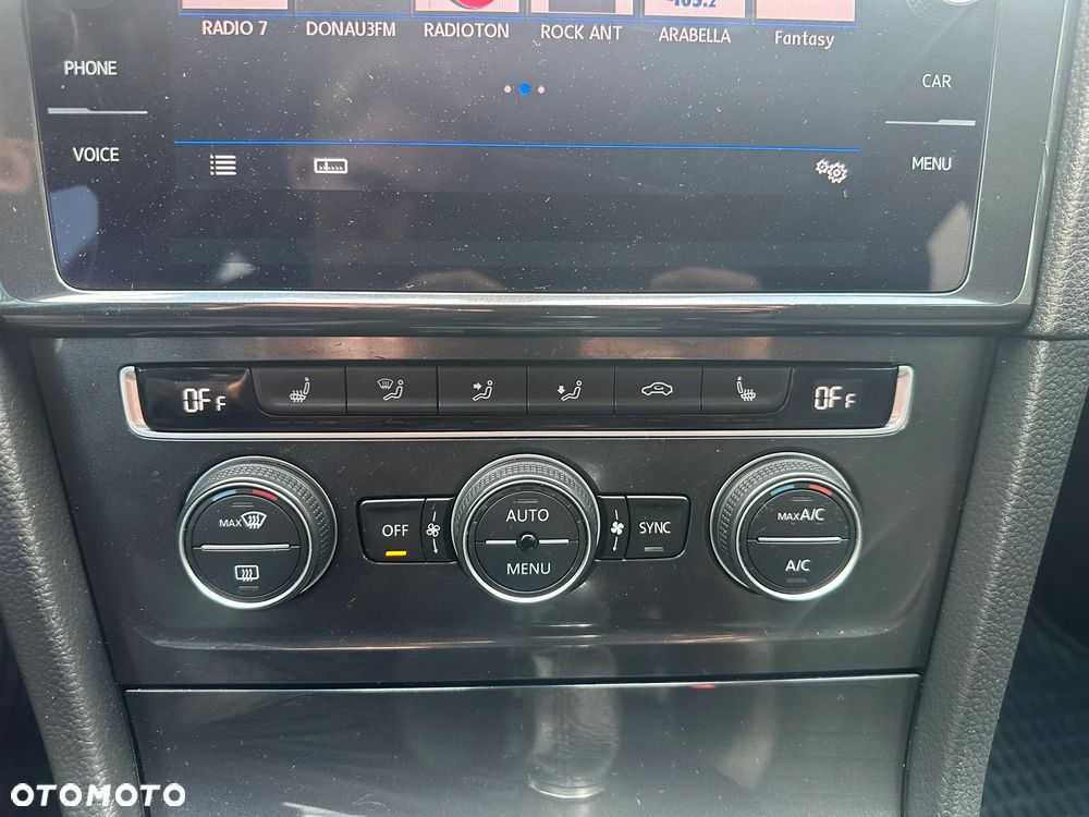 Volkswagen Golf 1.6 TDI (BlueMotion Technology) Comfortline - 16