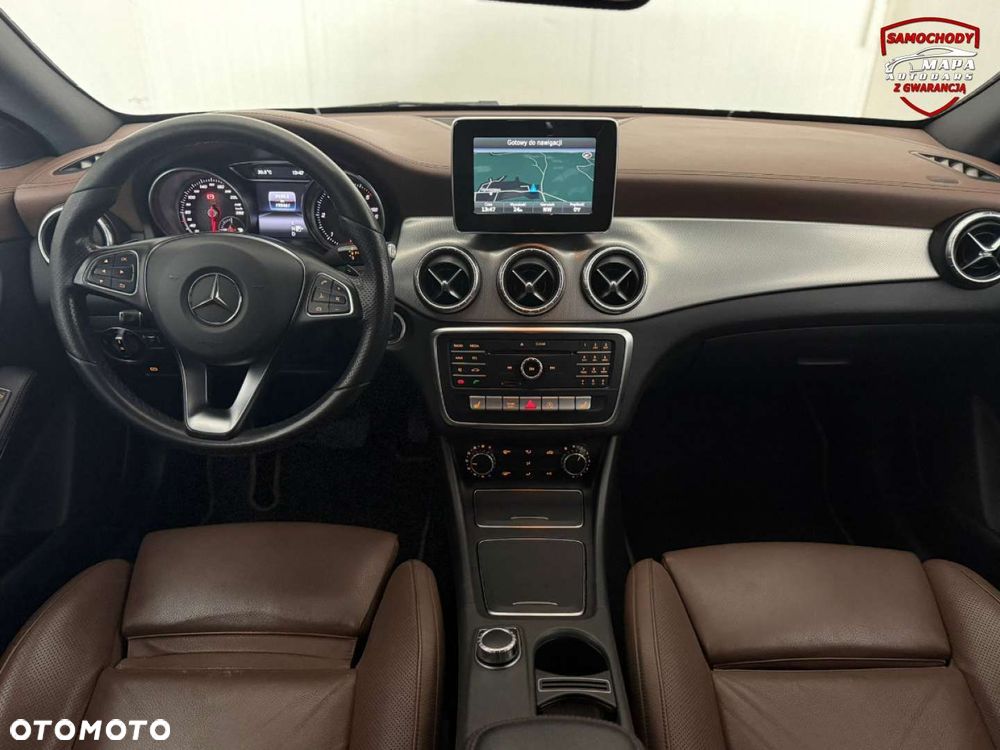 Mercedes-Benz CLA - 18