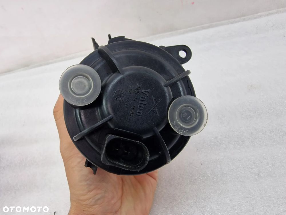 AUDI A3 8L0 96- LEWY / PRAWY HALOGEN , NR 8L9941699 / 8L9941700 , NR AUKCJI H277 - 11