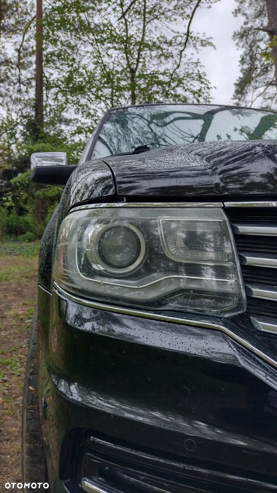 Lincoln Navigator - 10