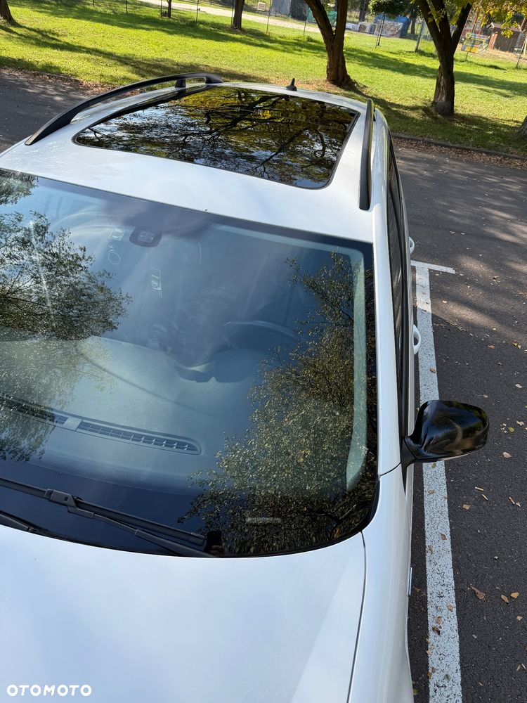 Volkswagen Golf - 6