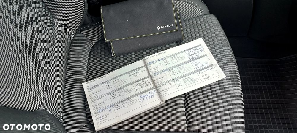 Renault Grand Scenic - 11