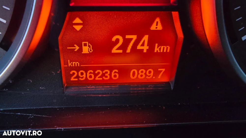 BMW X1 sDrive18d - 8