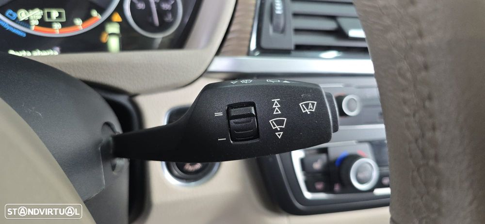 BMW 320 d Sport-Aut. Modern Line - 48