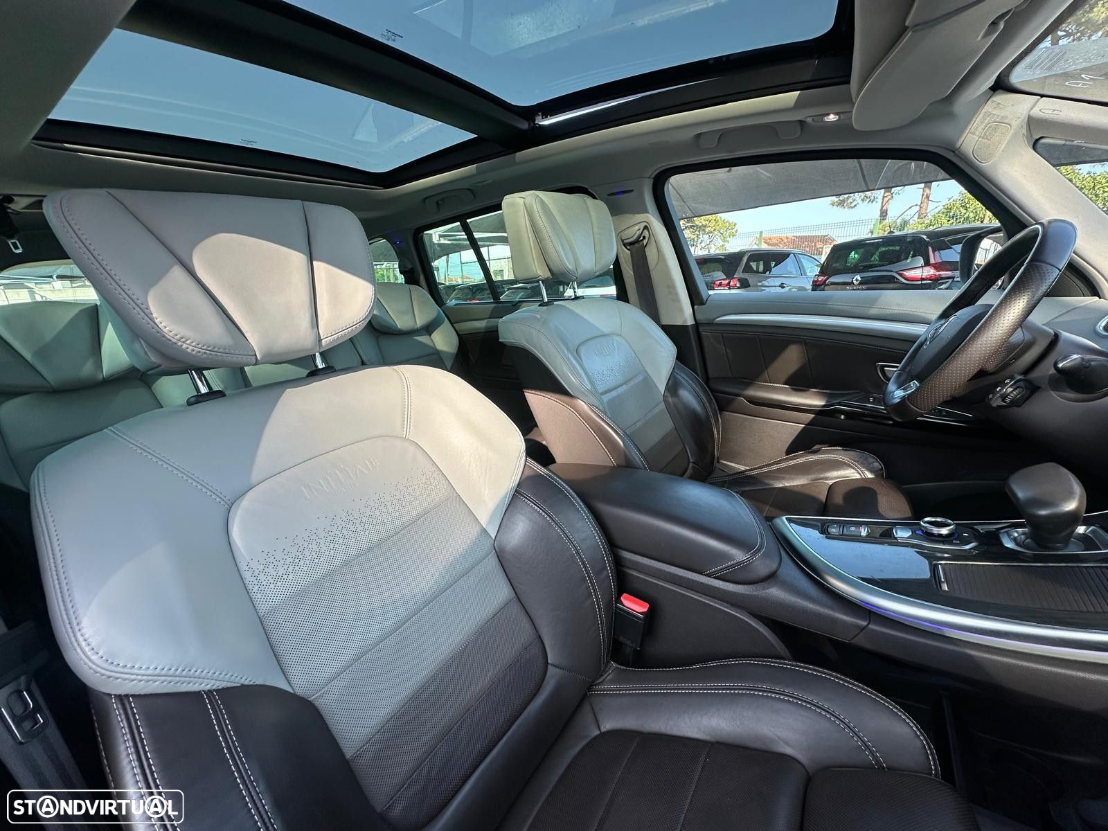 Renault Espace 1.6 dCi Initiale Paris EDC - 11
