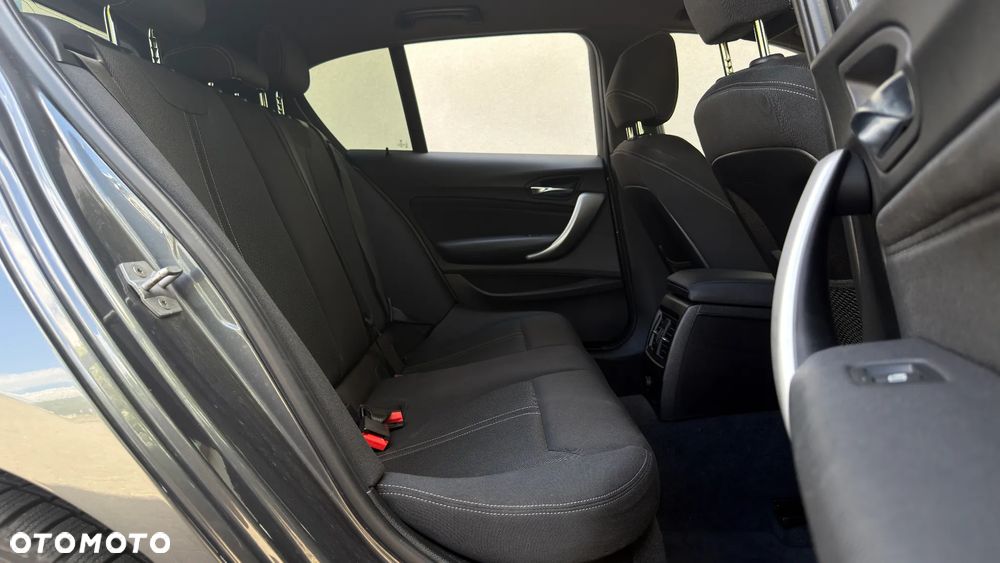 BMW Seria 1 118i GPF M Sport Shadow - 28