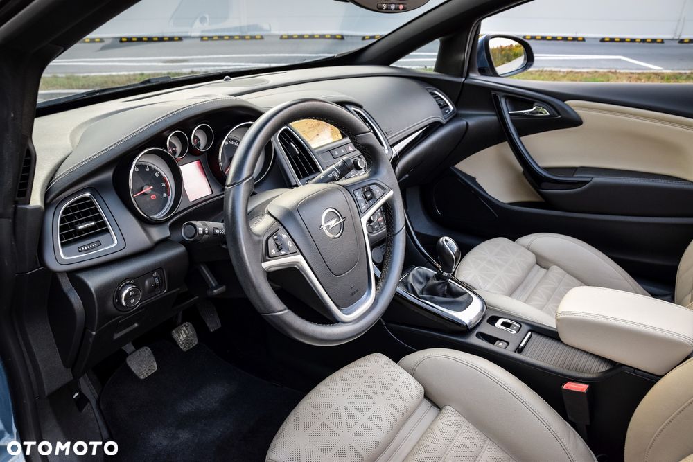 Opel Cascada 1.4 T Supreme EU6 - 24