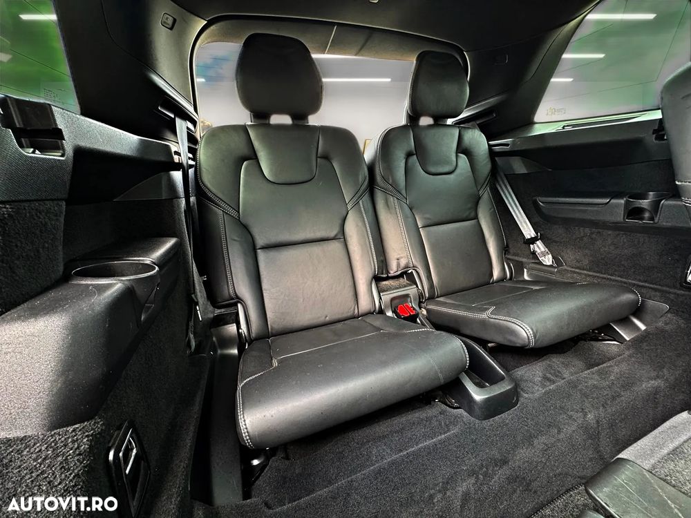 Volvo XC 90 T8 AWD Twin Engine Geartronic RDesign - 10