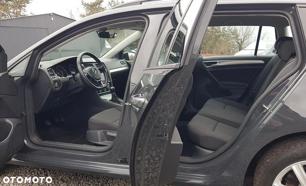 Volkswagen Golf Variant - 20