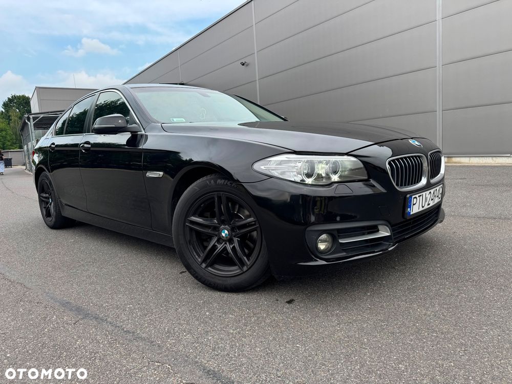 BMW Seria 5 520d xDrive Luxury Line - 3