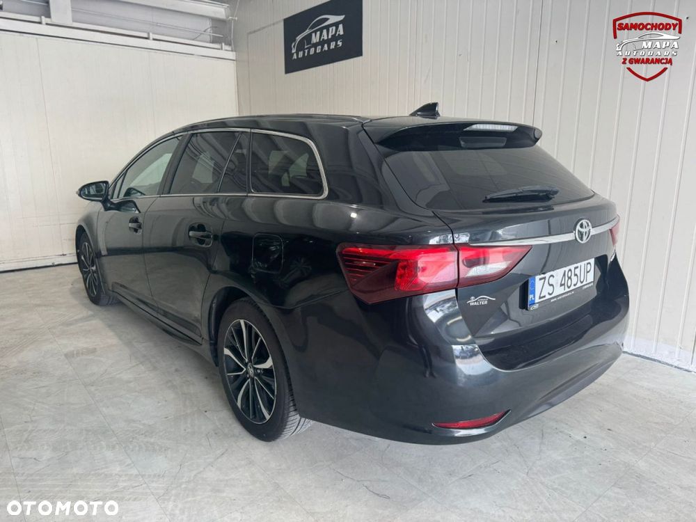 Toyota Avensis - 7