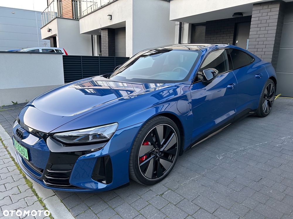 Audi e-tron GT - 1
