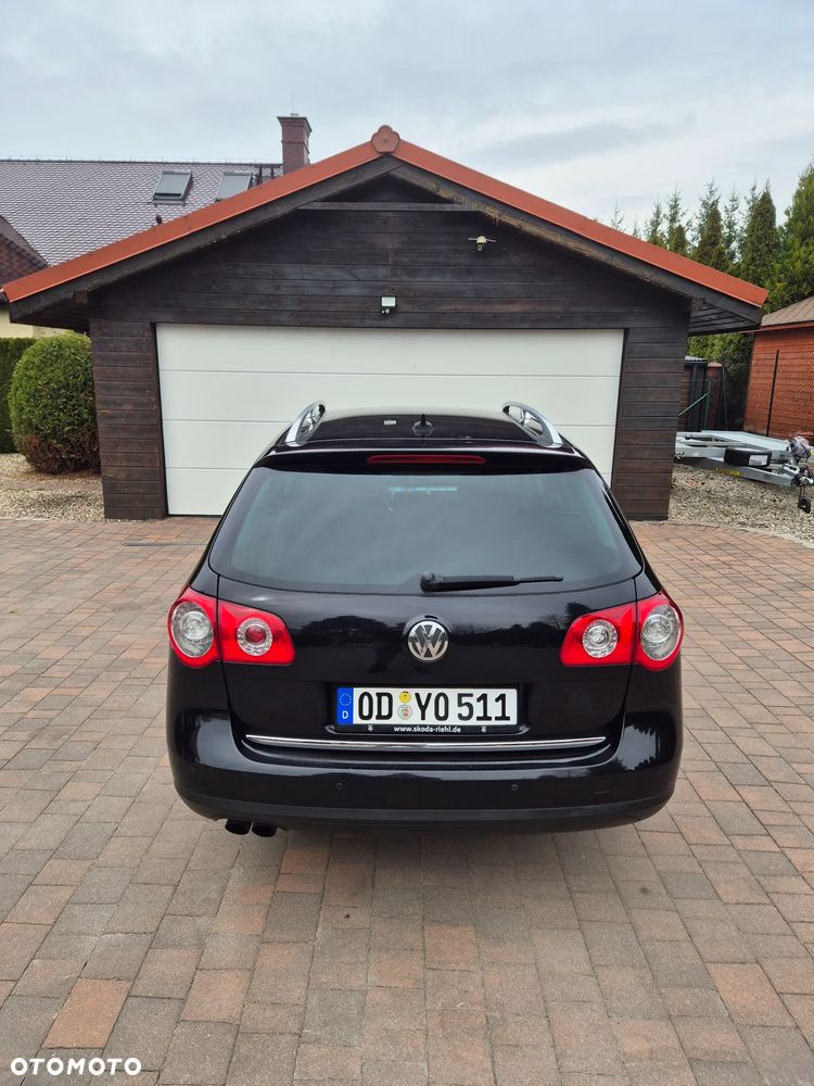 Volkswagen Passat 2.0 TDI 4Motion Highline - 9