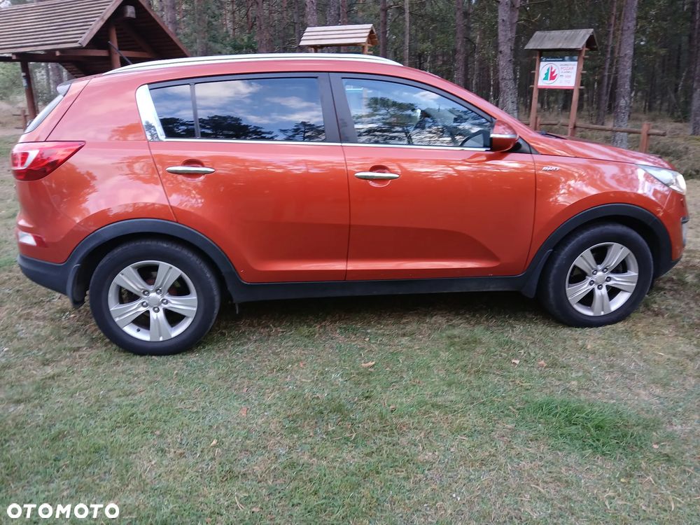 Kia Sportage 2.0 CRDI L AWD - 4