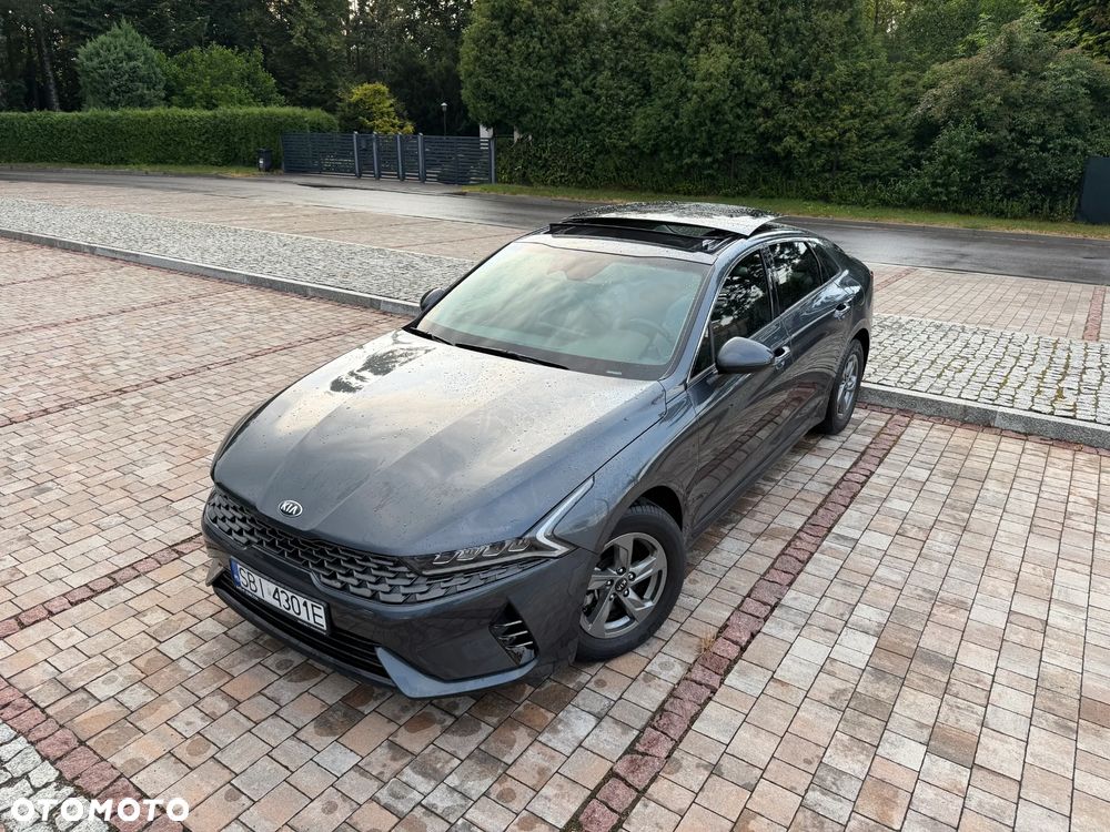 Kia K5 - 1