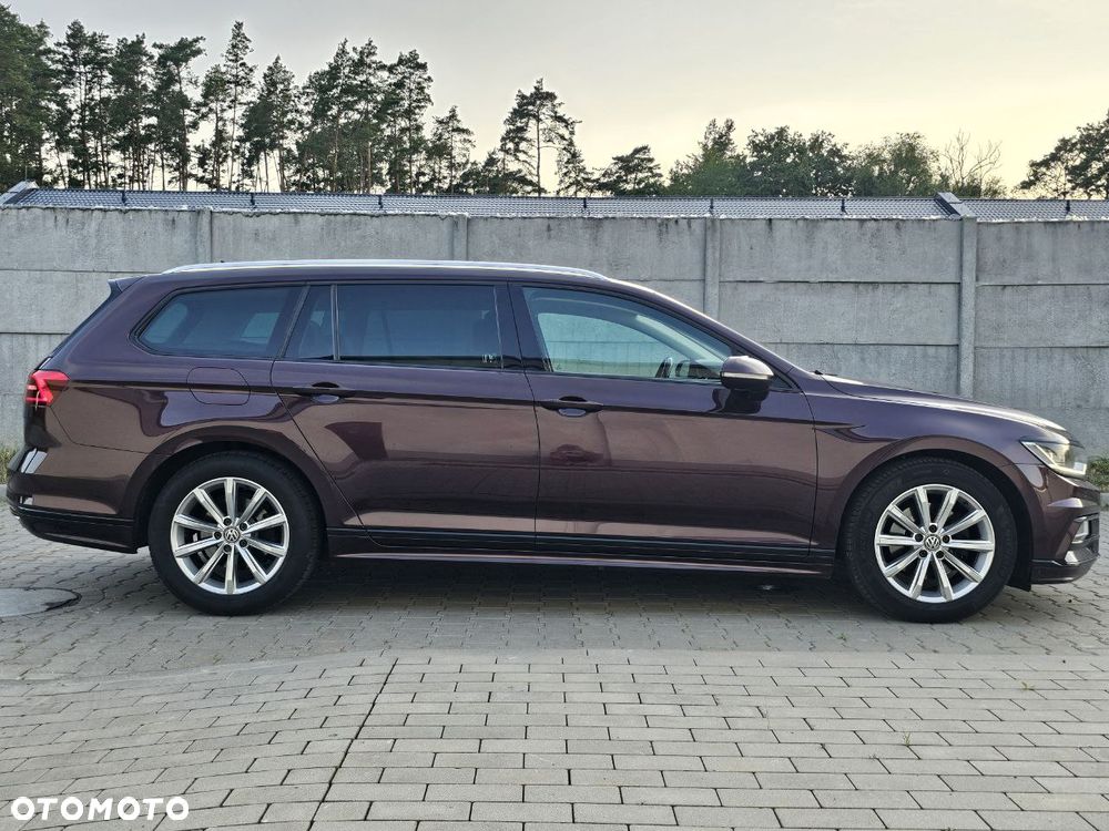 Volkswagen Passat - 16