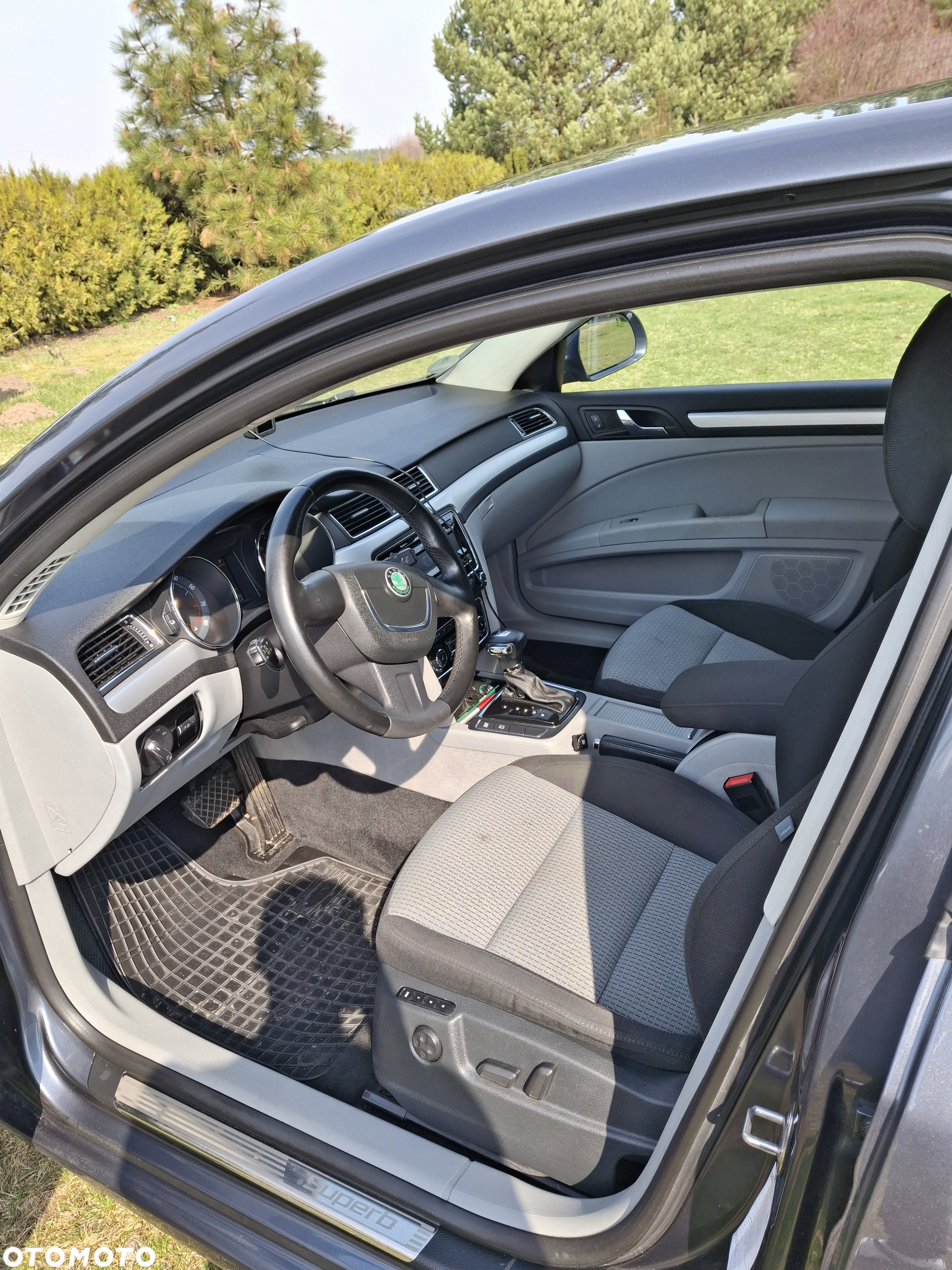 Skoda Superb 1.8 TSI Comfort DSG - 16