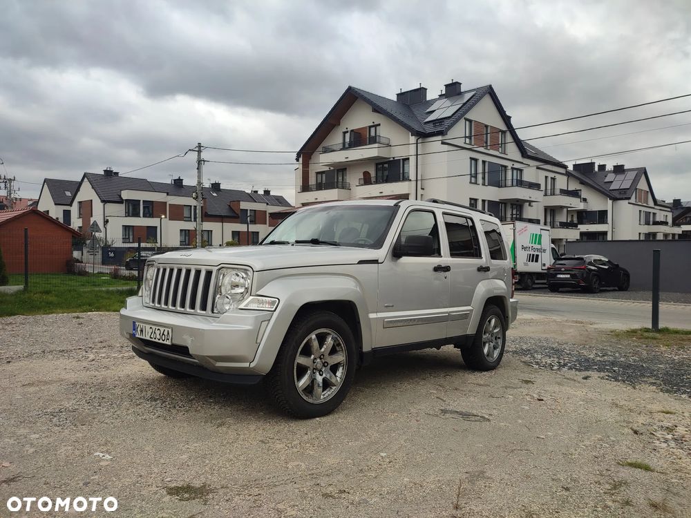 Jeep Liberty - 1