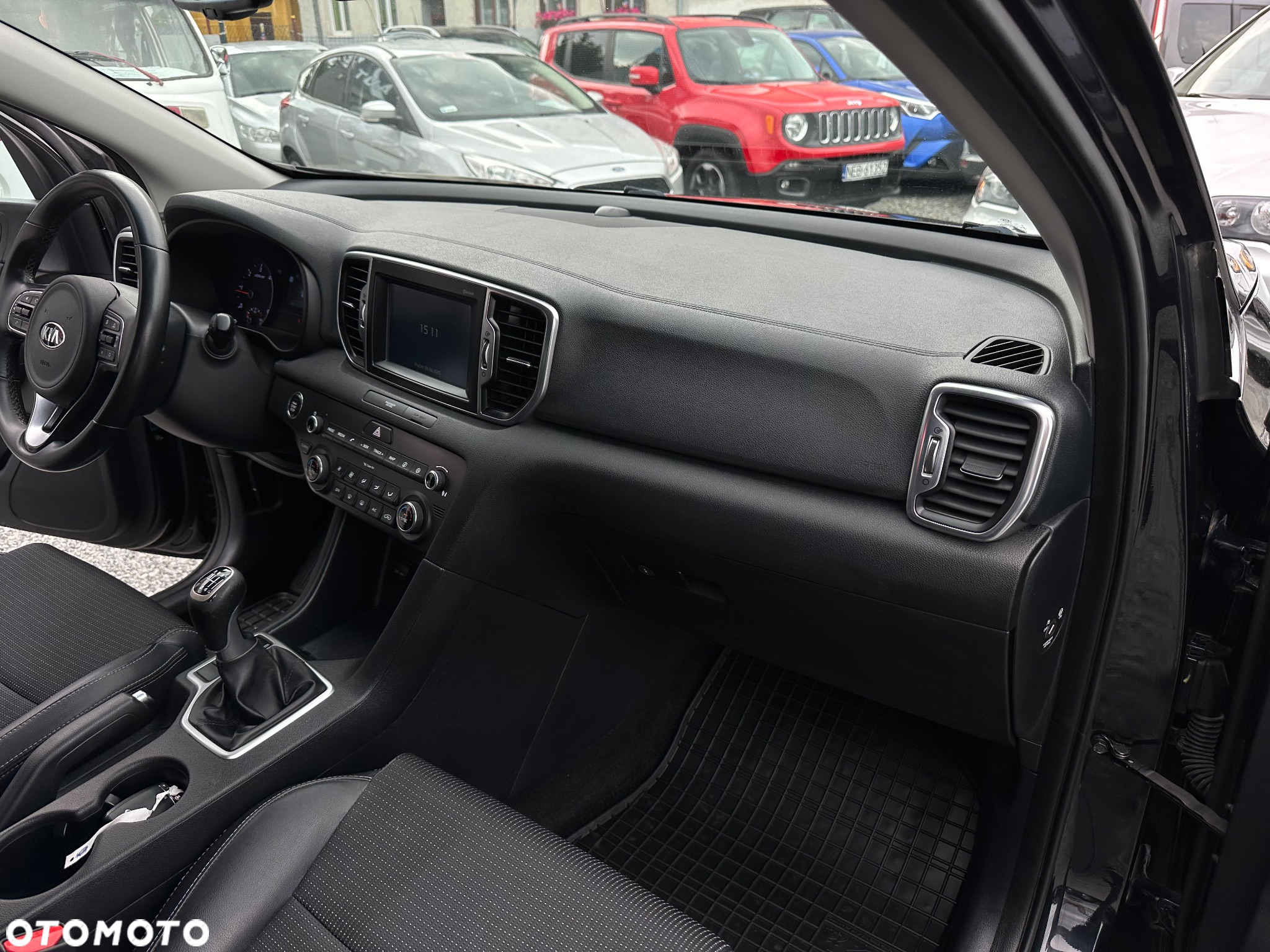Kia Sportage 1.7 CRDI Business Line L 2WD - 25