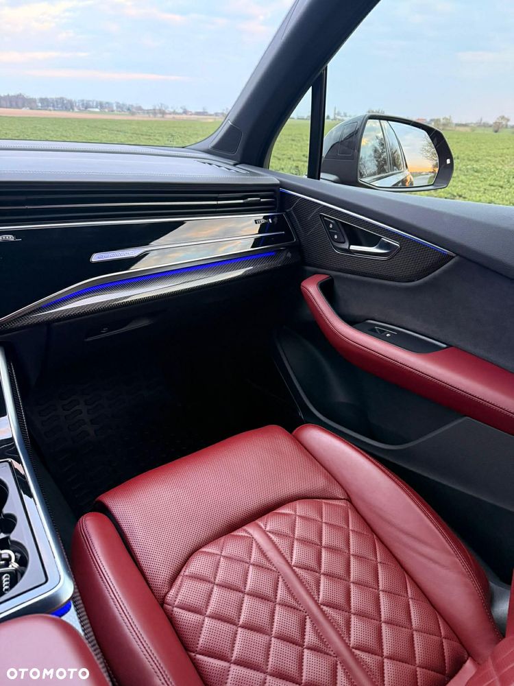 Audi SQ7 - 13