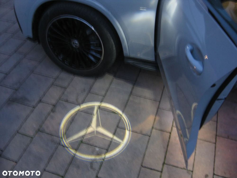 Mercedes-Benz GLC 300 4Matic 9G-TRONIC Edition AMG Line - 17