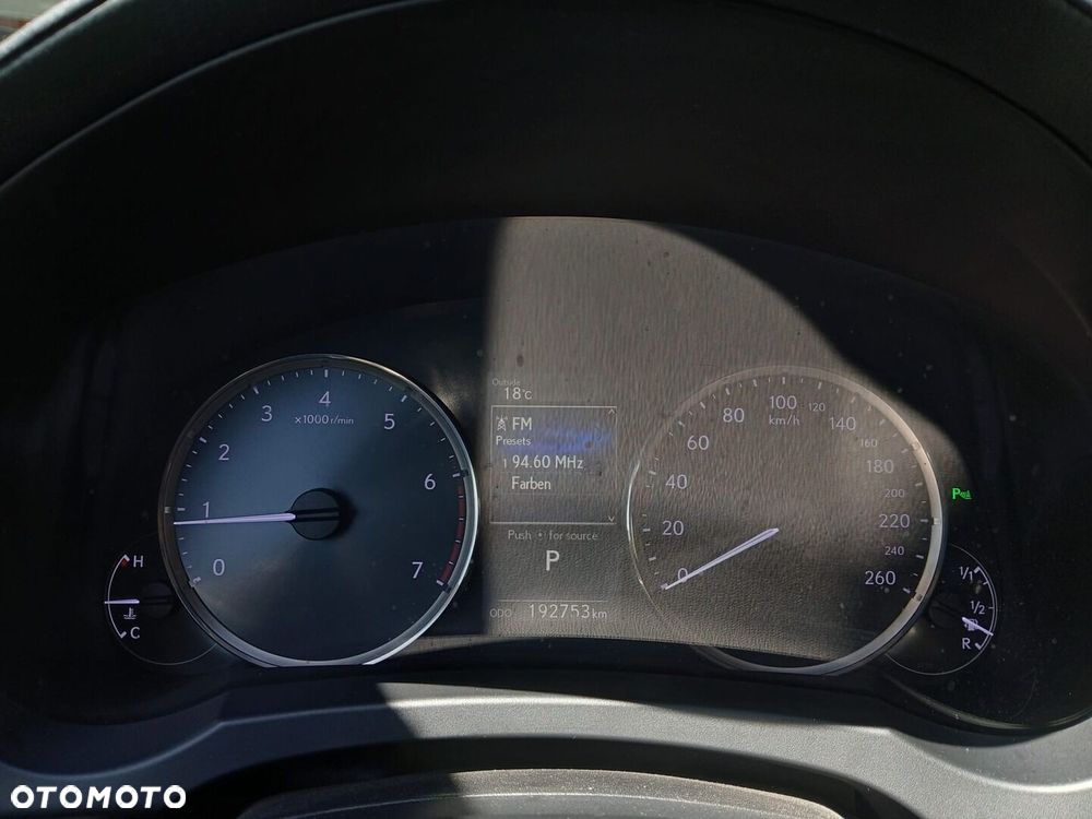 Lexus IS 200t Elegance - 28