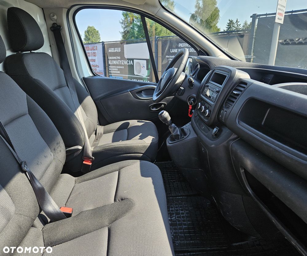 Renault Trafic - 15