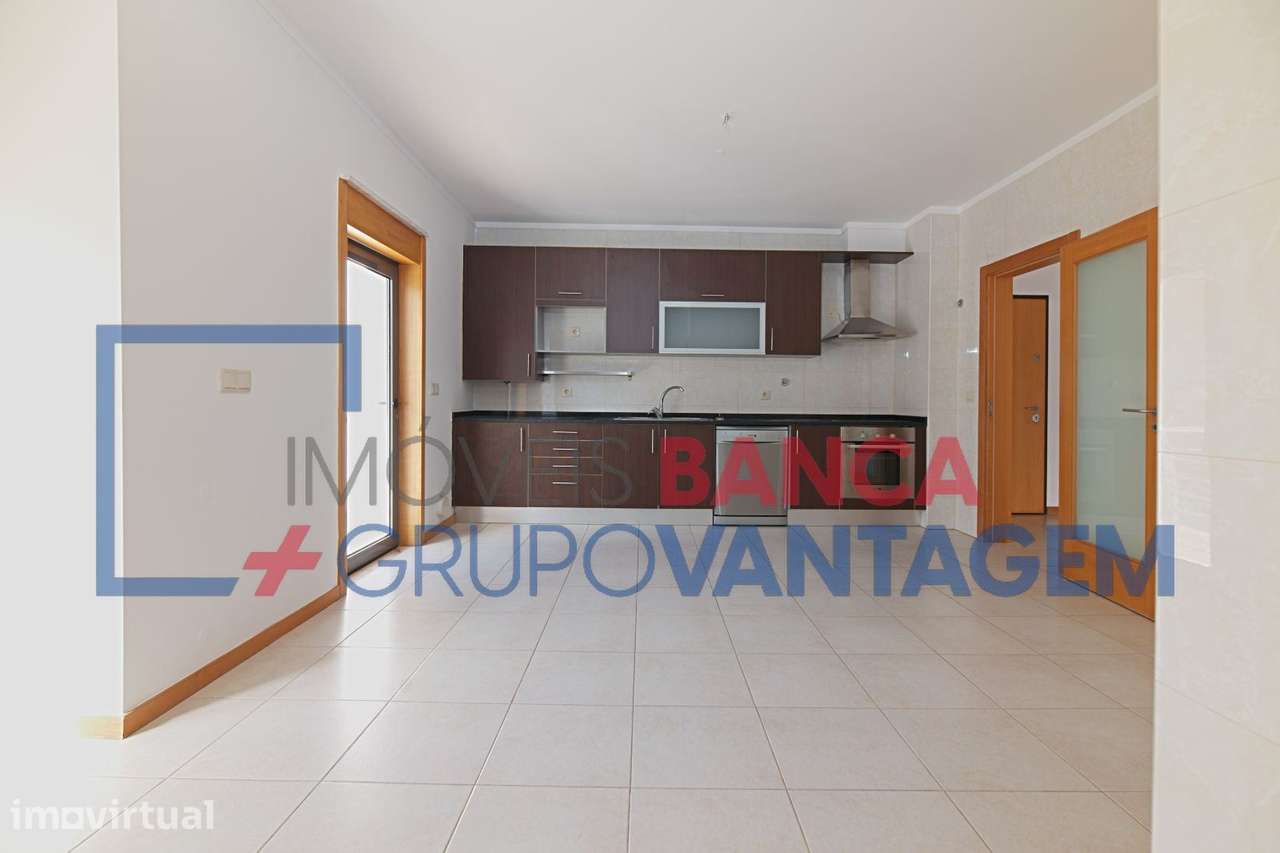 T4- Vila Serena - Pinhal Novo - Grande imagem: 3/28