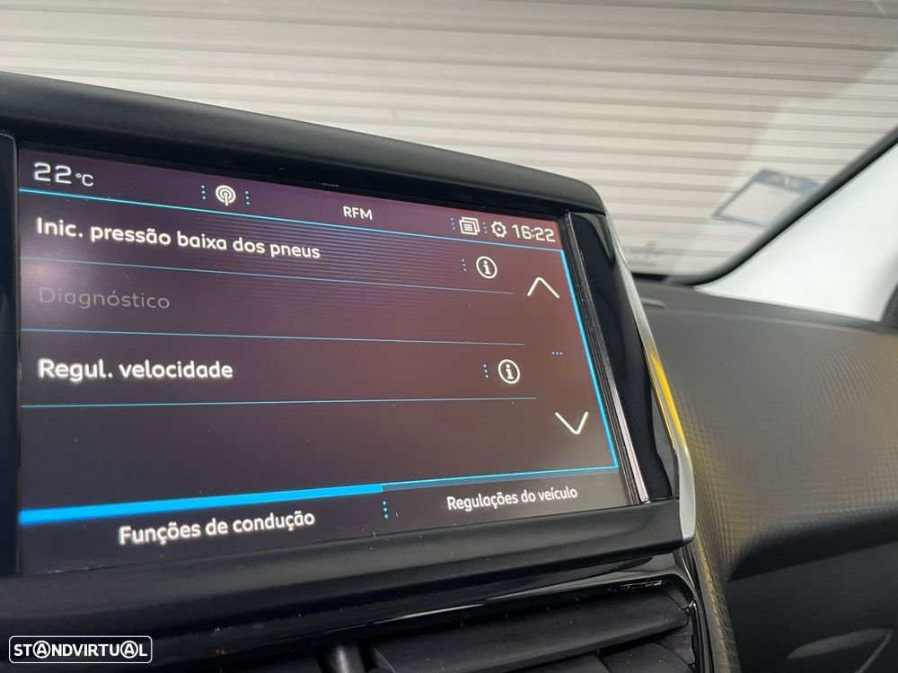 Peugeot 208 1.2 PureTech Allure - 25