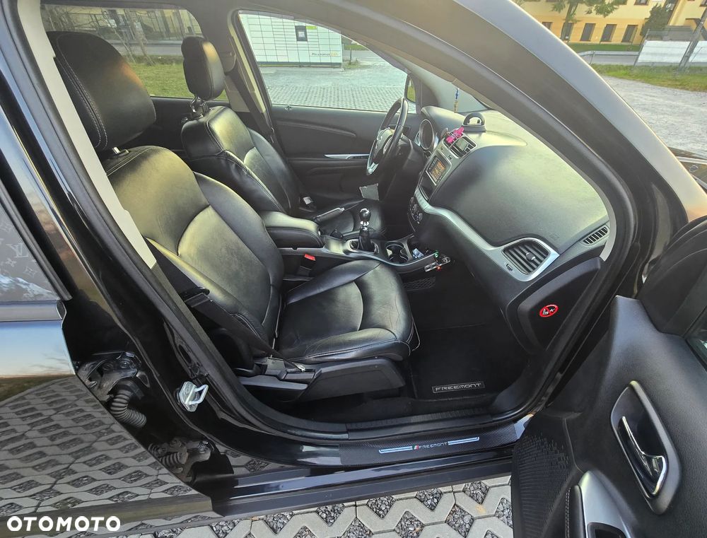 Fiat Freemont 2.0 Multijet Lounge - 9