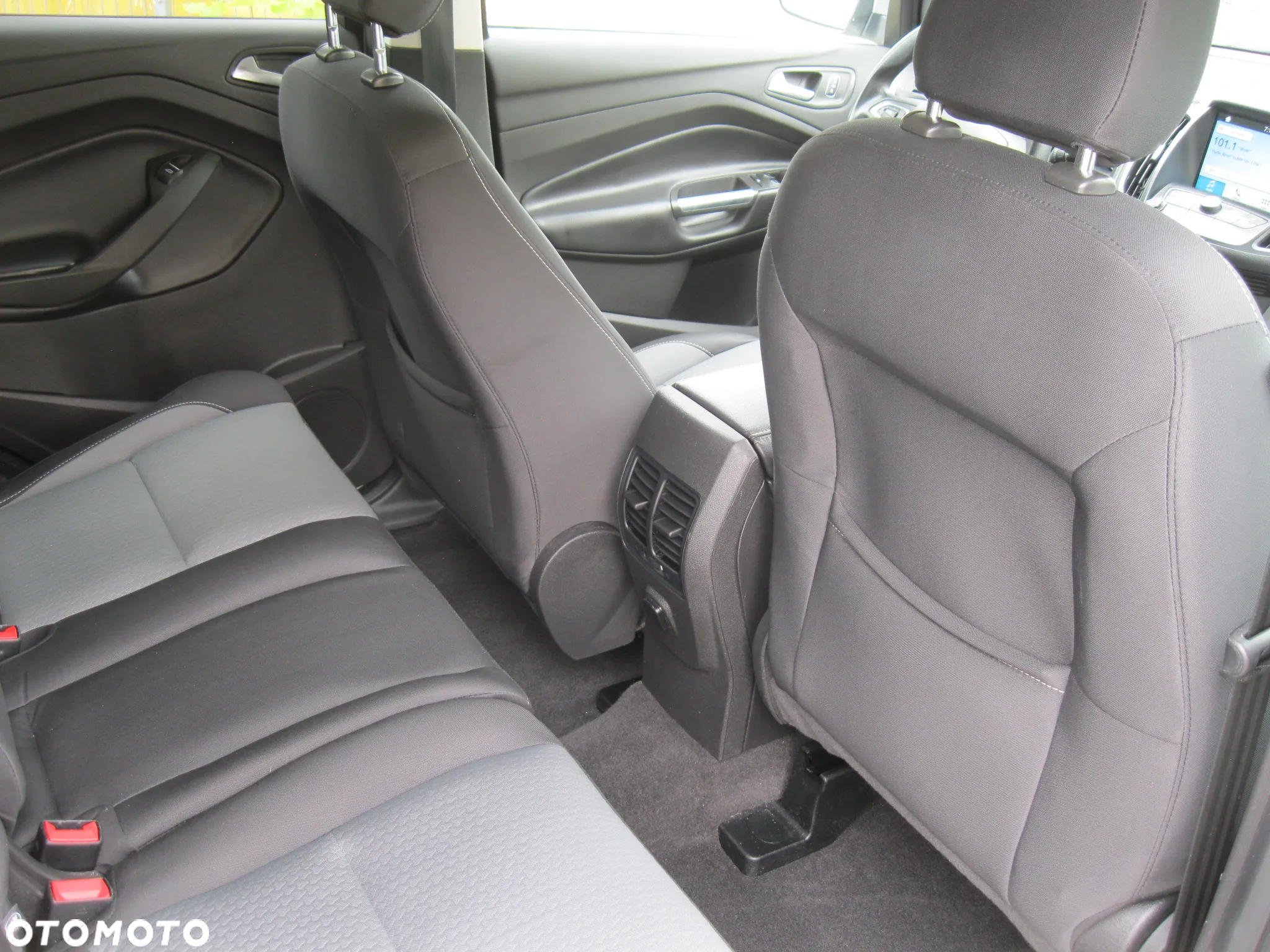 Ford Escape 1.5 EcoBoost AWD SE - 27
