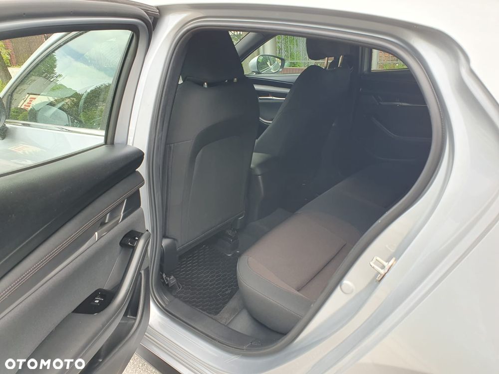 Mazda 3 SKYACTIV-G 2.0 M-Hybrid - 15