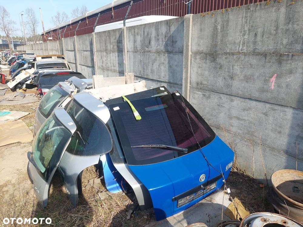 KOMPLETNY TYŁ KLAPA BAGAŻNIKA ZDERZAK TYŁ LAMPY SKODA OCTAVIA I FL 4590 - 13