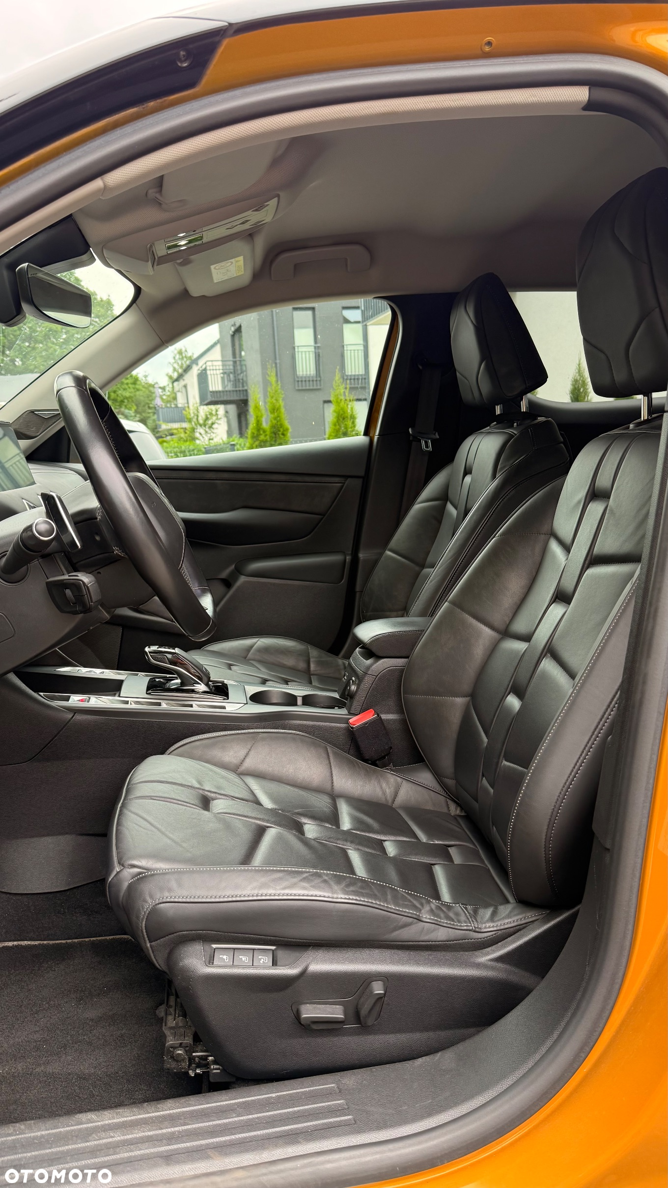 DS Automobiles DS 3 Crossback 1.2 PureTech Grand Chic - 6