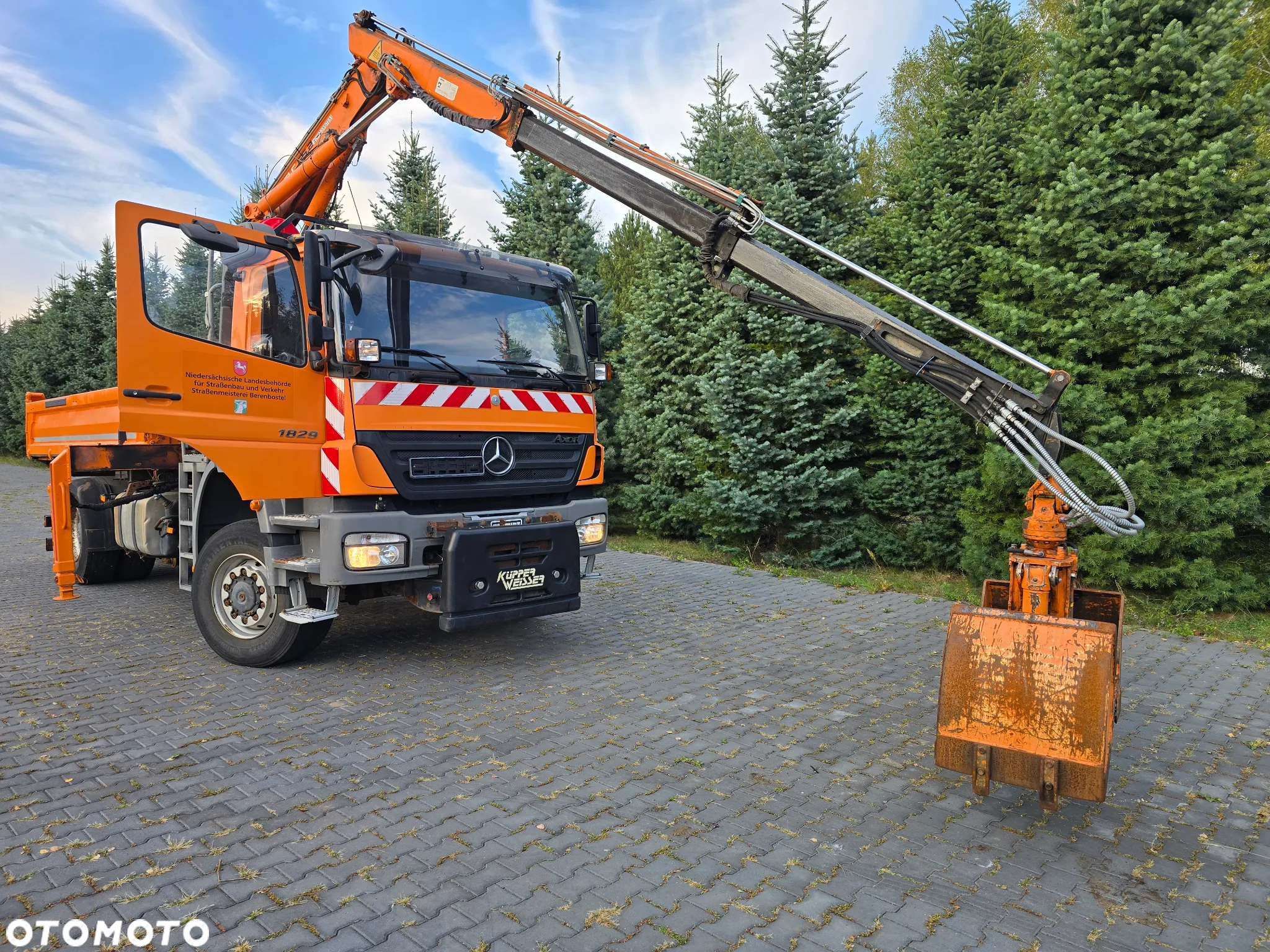 Mercedes-Benz AXOR 1829 LA-R - 2