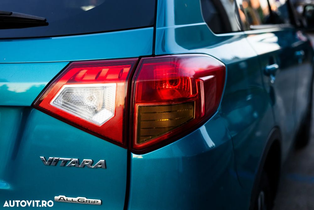 Suzuki Vitara 1.6 DDIS 4X4 Luxus Aut. - 6