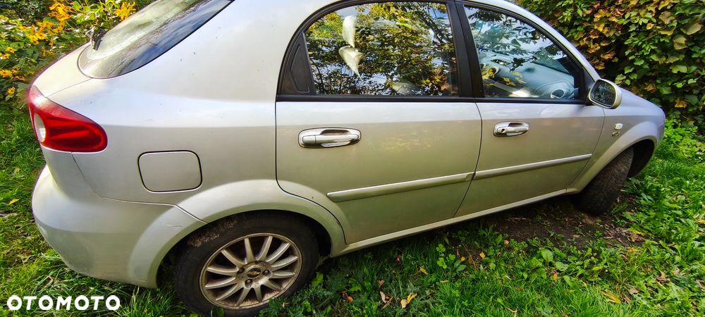 Chevrolet Lacetti - 1