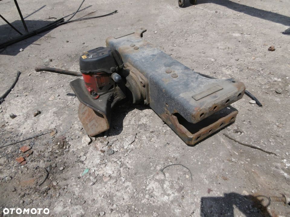 Zaczep do przyczepy belka tył Scania R - 4